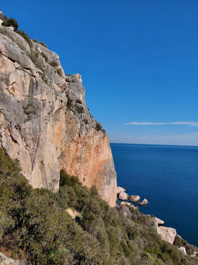 Menta Apartment Nea Iraklitsa Luaran gambar