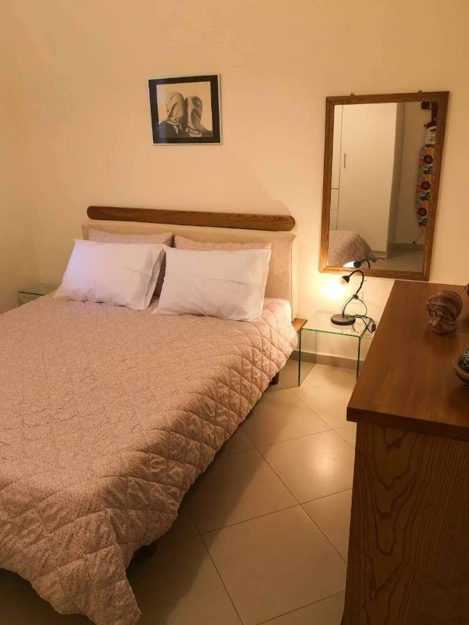 Menta Apartment Nea Iraklitsa Luaran gambar