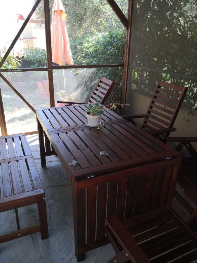 Menta Apartment Nea Iraklitsa Luaran gambar